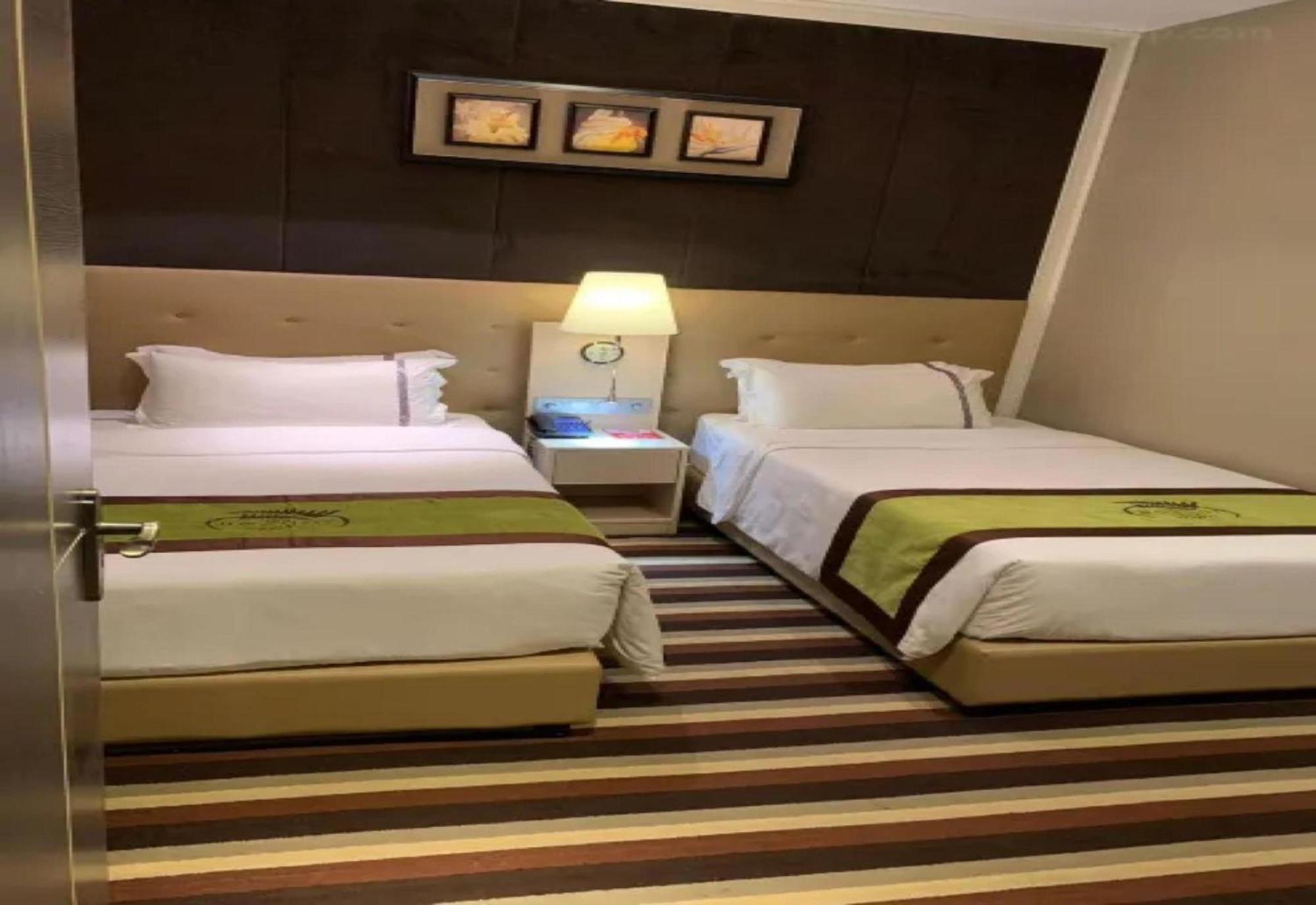 Capital O 75451 Podstel Hostel Bangkok Ngoại thất bức ảnh
