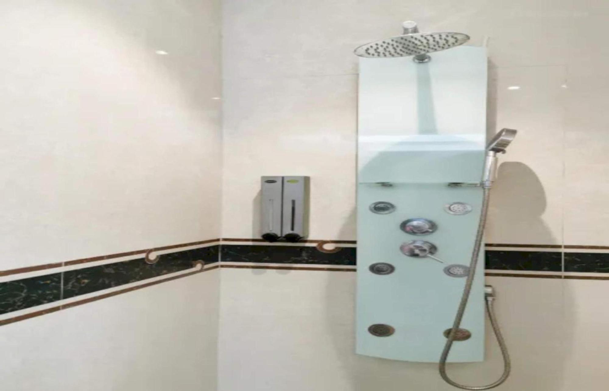 Capital O 75451 Podstel Hostel Bangkok Ngoại thất bức ảnh
