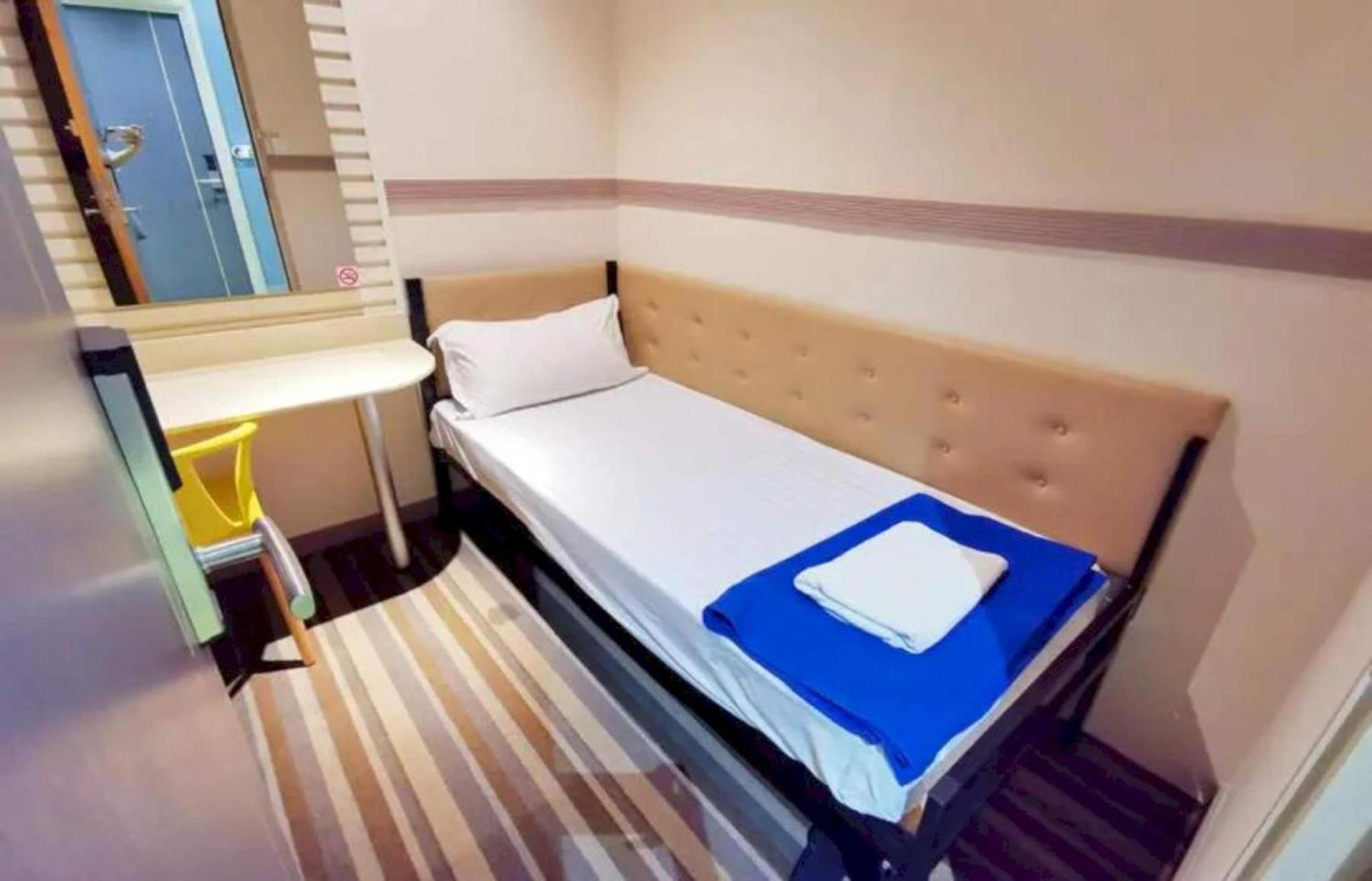 Capital O 75451 Podstel Hostel Bangkok Ngoại thất bức ảnh