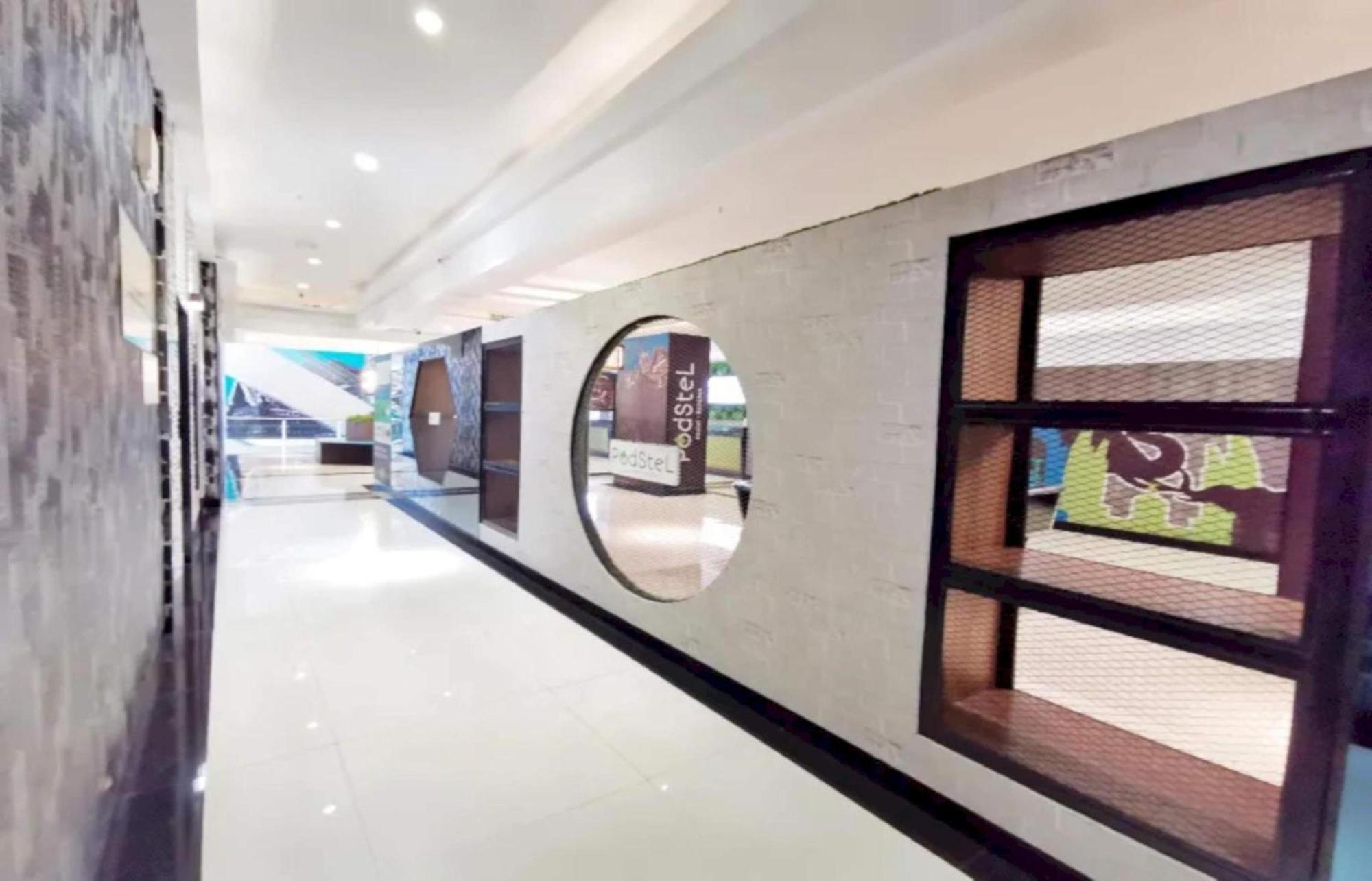 Capital O 75451 Podstel Hostel Bangkok Ngoại thất bức ảnh